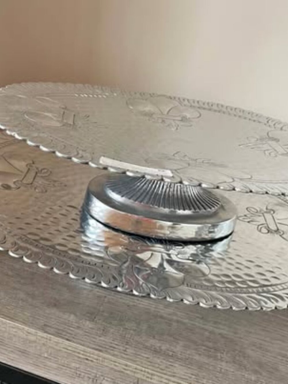 Fleur De Lis Silver Metal Decor Trays / Cake Displays - New (Set of 2)